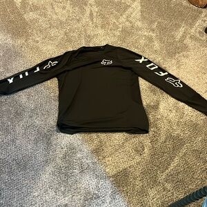 L- Fox Defend MT bike racing long sleeve